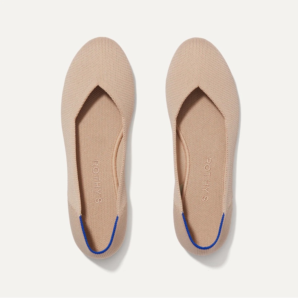 NWT! Rothy's Ecru/Beige Knit Flats with Blue Heel Accent